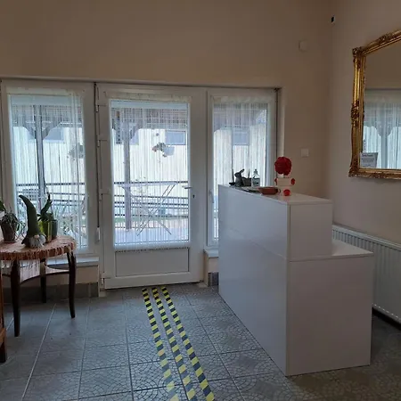 Berta Panzio 3* Hajdúszoboszló